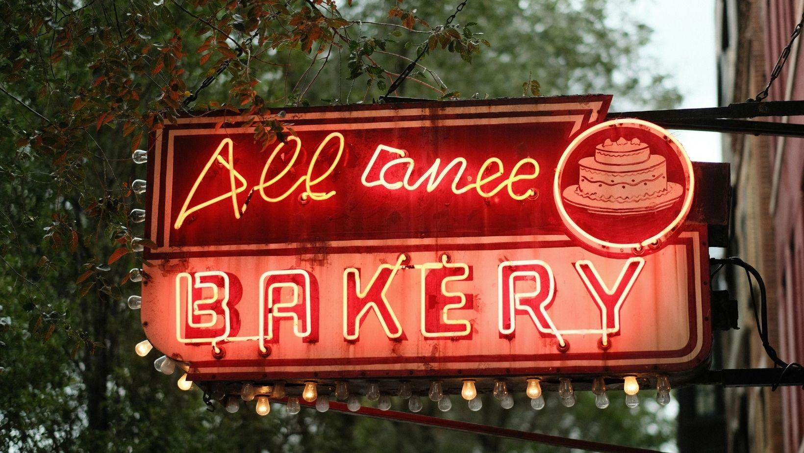 bakery branding, bakery brand strategy, bakery branding tips, bakery marketing strategies, bakery logo design, bakery brand identity, bakery business branding, local bakery branding, bakery branding guide, successful bakery branding